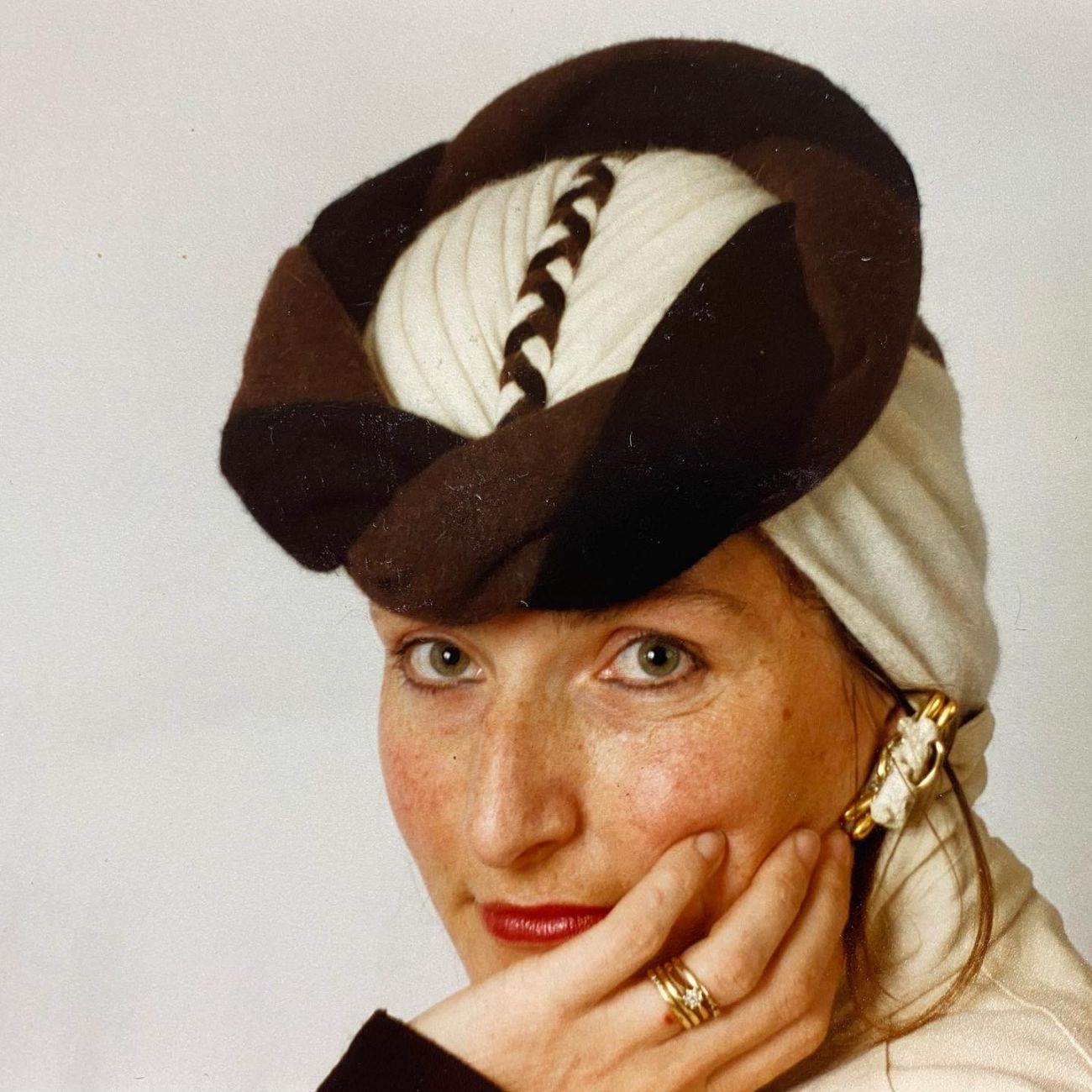 Draped Turban modelled by Waltraud Reiner