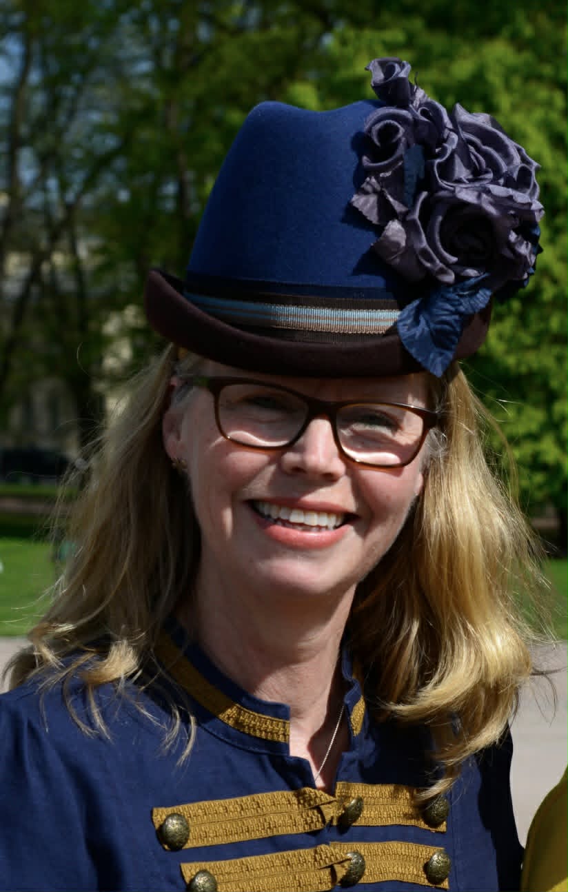 Ellen Thommessen – Theatrical Millinery – MillineryInfo (10)