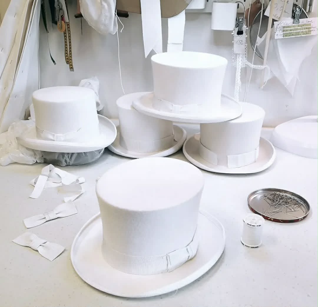 Ellen Thommessen – Theatrical Millinery – MillineryInfo (14)